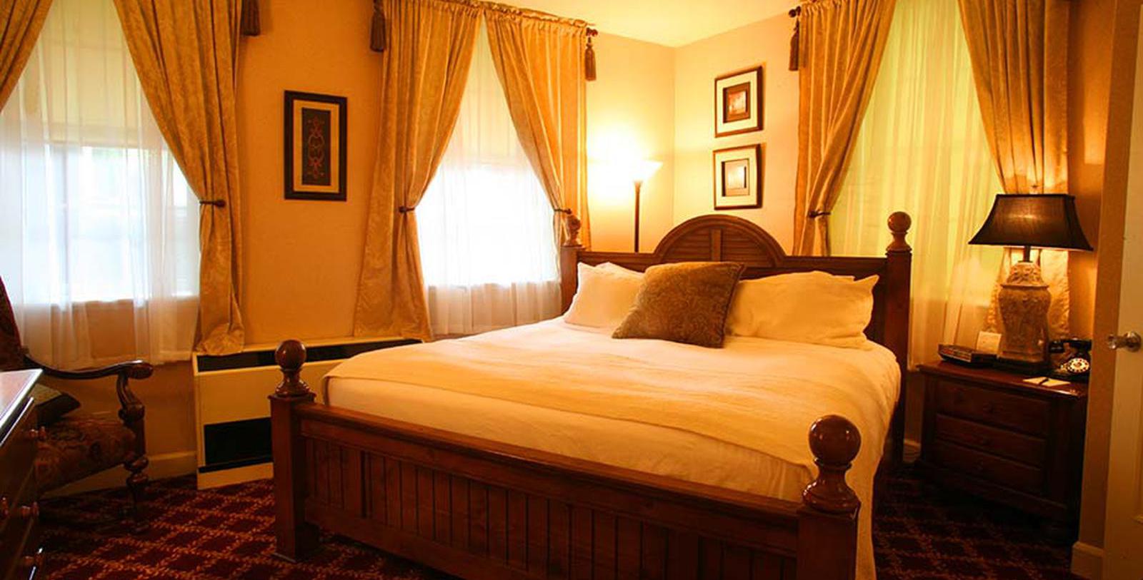 Image of Guestroom at The Martha Washington Hotel & Spa, 1832, Member of Historic Hotels of America, in Abingdon, Virginia, Location Map